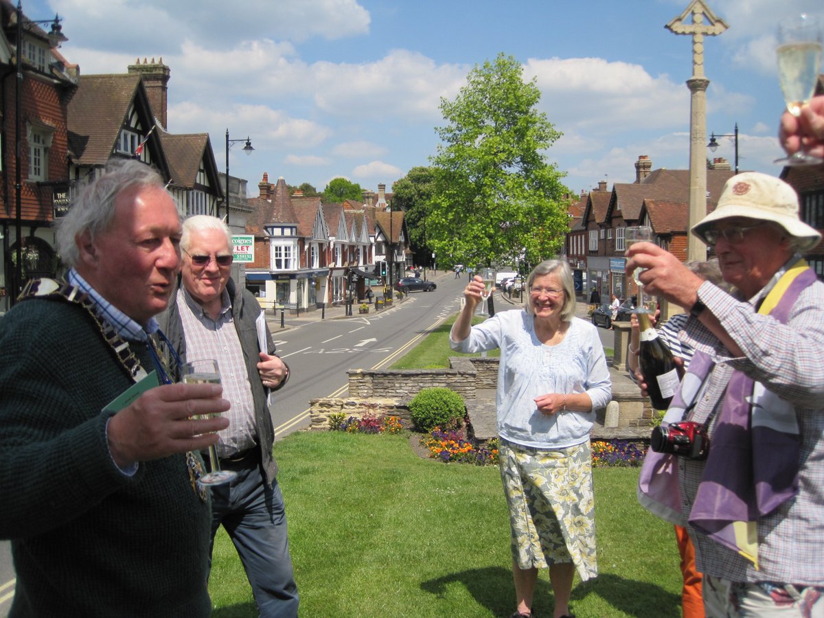 haslemeremuseum's tweet photo. Heroic Mayor completes epic barefoot walk of the Greensand Way in aid of his #autism charity. Having taken the last few steps he was met by his wife for a celebratory drink
He may have finished but there is still a chance to support him by visiting  https://t.co/Iw34znYVcD https://t.co/2hFk0ctqRB