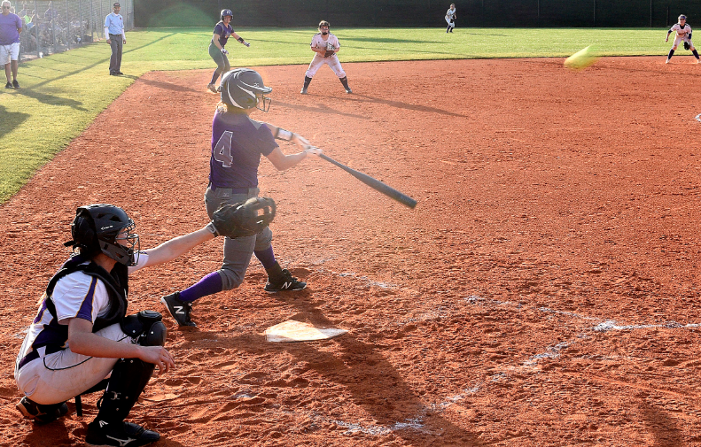 PMacCoon's tweet photo. Marion County tops rival in a gut-wrenching region championship as Savannah Parker and Sara Muir come through big late. First region title in school history for the Lady Warriors. STORY and PHOTOS: https://t.co/s86er9DsMh https://t.co/AXA43Ep5Z7