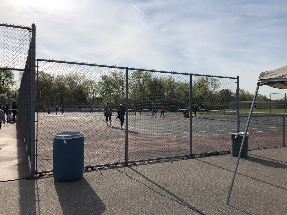 Livonia Stevenson Athletic Training (@shs_sport_med) on Twitter photo Couldn’t ask for a more perfect day for tennis regionals! Good luck Spartans! <a href="/girlstennis_shs/">SHS Girls Tennis</a> Couldn’t ask for a more perfect day for tennis regionals! Good luck Spartans! <a href="/girlstennis_shs/">SHS Girls Tennis</a>