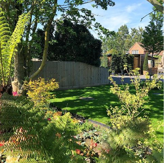 HurleyHouseH's tweet photo. Another sunny day at Hurley House viewed from our beautiful gardens.
#gardenterraces #berkshirerestaurants #maidenheadrestaurant #eveningdrinks #hotelgardens #restaurantgarden #barterrace #berkshire #maidenhead #luxuryhotel #marlow #hurley #hurleyhousehotel #prettylittleinspo https://t.co/kGCgalqZaM