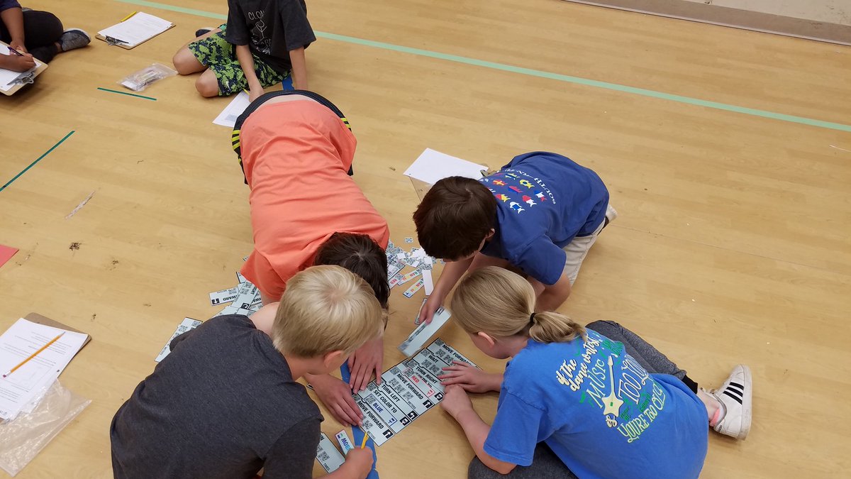 adalynnelopez's tweet image. @LacyESLions coding robots with #Codesnaps @SASeducator provided by @SASsoftware! #WhatStartsHereChangesEverything