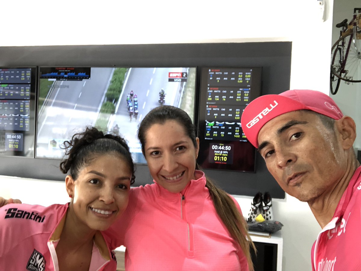 JfgEcco's tweet photo. Modo giro de Italia por #GIROxESPN DESDE Cali https://t.co/QoqVpnCLYv
