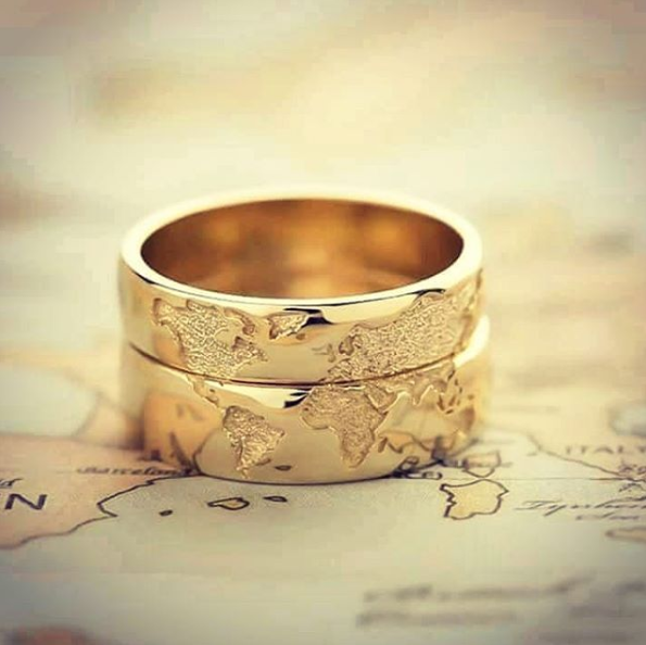 💙 ¡Los anillos de las parejas viajeras!
Etiqueta a quien creas que le podría gustar...