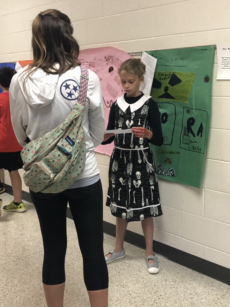 Woodland’s SS and Science Wax Museum Extravaganza in full force this morning! <a href="/DrKarenReach/">Dr. Karen Reach</a> #waxy  <a href="/jcityTNschools/">JohnsonCitySchools</a>