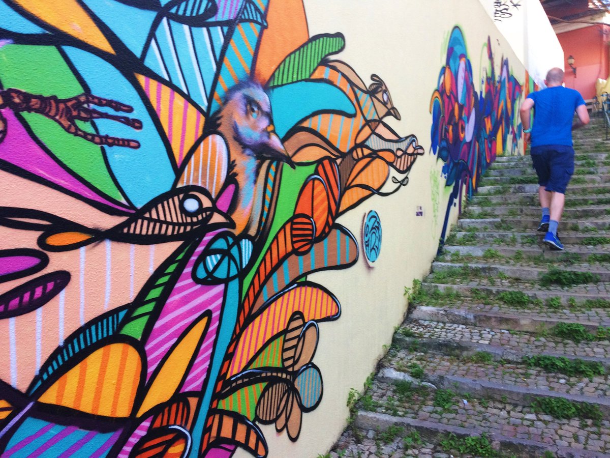 LisbonRunning's tweet photo. David's 2n round! This time on the Street Art Tour. 🏃‍♂️🇮🇪
https://t.co/h3hs9iW7Qi

#LisbonRunningTours #RunningTours #Lisbon #Lisbonne #Lissabon #Lisboa #Portugal #Running #Run #CityRun #EverySingleStreet #StreetRunning #TimeToPlay #UrbanTrail #Runner #Marathon @visitportugal https://t.co/VKCRLPF8IY