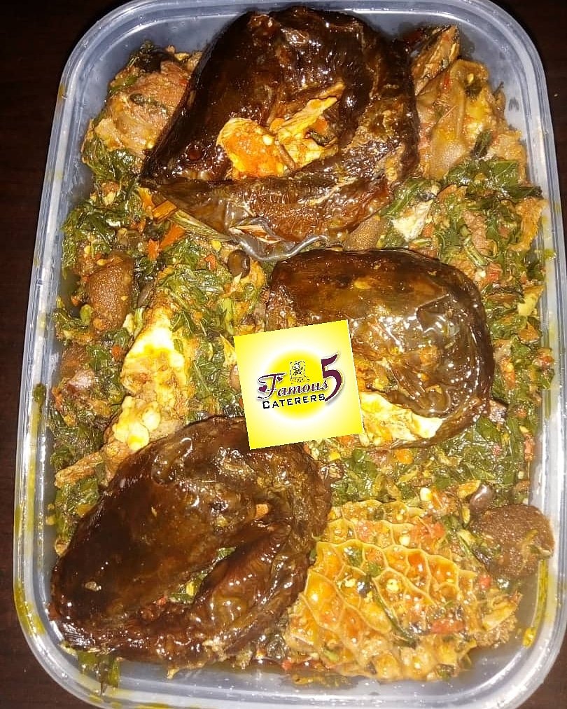famous5foods's tweet photo. Our Ready-2-eat 3Litres Efo Riro with other Passengers.... You sure wanna have this Delish this Weekend!
#dingnature #famous5caterers #africancuisine #twitterfood https://t.co/YRqtEMjSWg