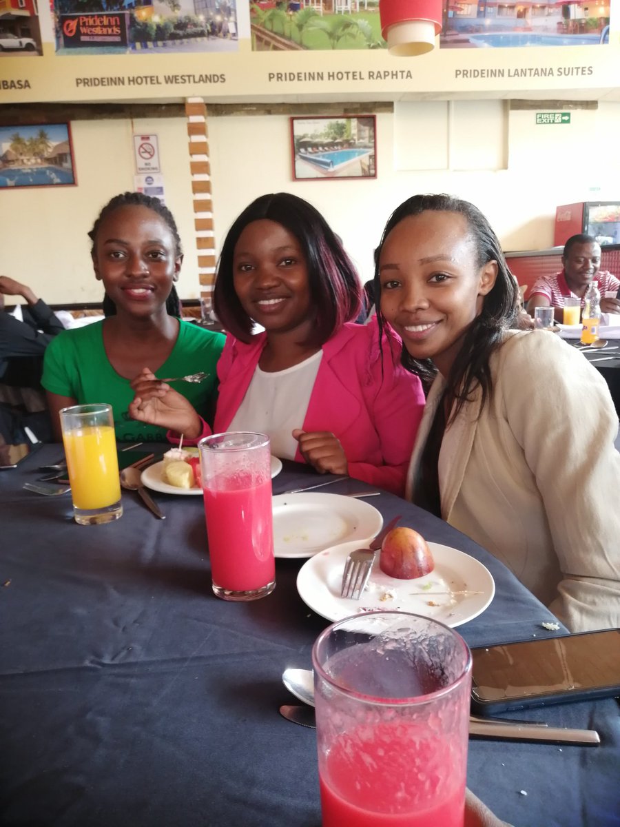 teenahnanah's tweet photo. Enjoying every bit of the Training, @PrideinnHotels thank you for the good food, @Africa118inc, @GoogleMyBiz, @InfomobyAfrica
#GMBAfrica118
#InfomobyBusiness
#Google https://t.co/Q5cD8fjueY
