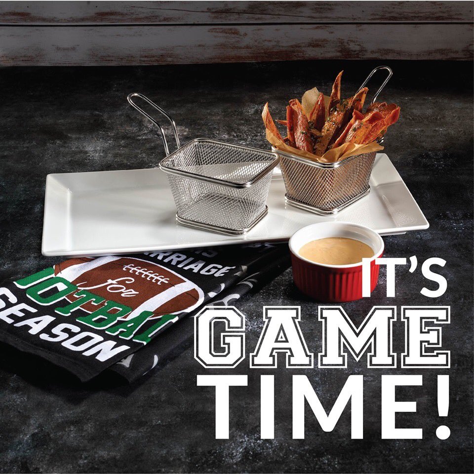 School is almost out! Do you have your game plan ready for Fall fundraising? Get ahead of the game and sign up for Charleston Wrap's Fall fundraiser today! Book your spot before time's up! #gameplan #fallfundraising #schoolfundraising #charlestonwrap #charlestonwrapfundraising