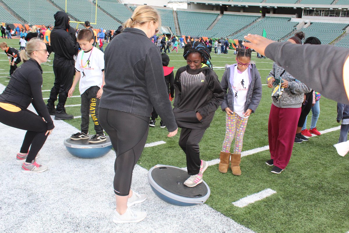 Bengals's tweet photo. Have you signed up yet? Join us for a FREE, fun, heart healthy event with @CincyChildrens Heart Institute  and @CincyAHA. 

Recess in the Stadium in on June 8! #recessinthestadium #Play60 

Reserve your spot today: https://t.co/XKVaYHV4V8 https://t.co/0ofgsWUVMG