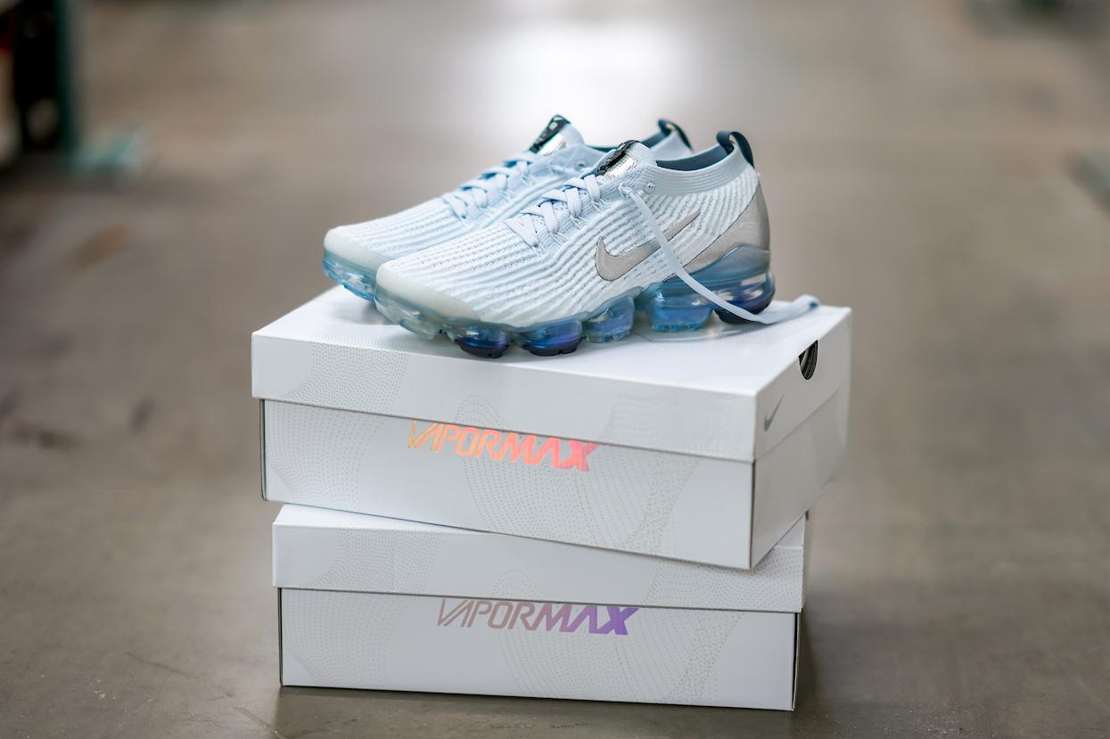 vapormax finish line