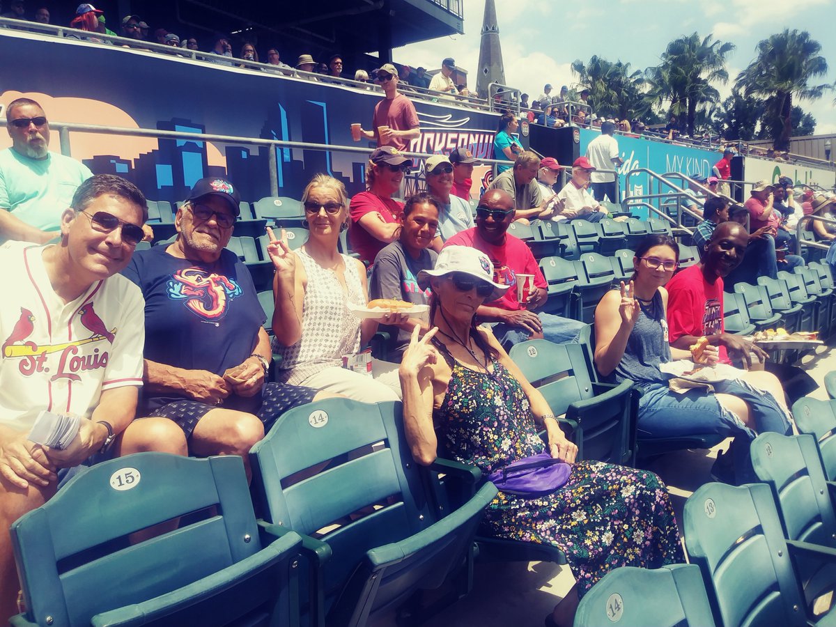 VividImagesUSA's tweet photo. ⚾️@JaxShrimp🦐 Thanks for the Fun on Wednesday with @BiloxiShuckers 👕@VividImagesUSA We had a great time! #takemeouttotheballgame #shrimpinainteasy #BaseBall #balllocal #minorleaguemajorfun #heyniceshirt #teamWORK https://t.co/ndHIImnFKg
