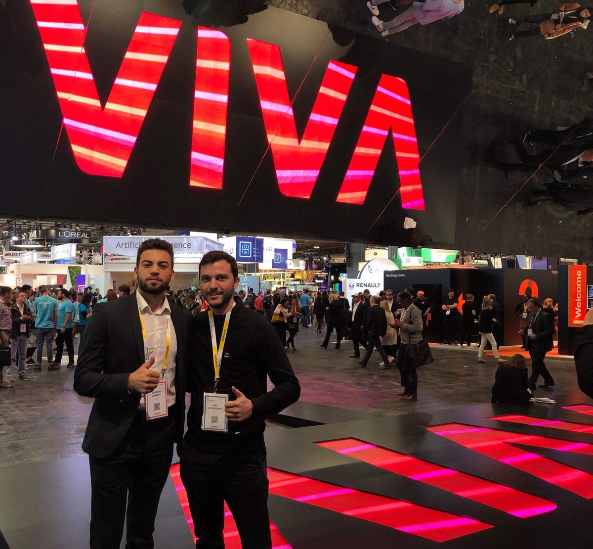 IAEStartupLab's tweet photo. Notre pôle #partenariat se retrouve à #VivaTech aujourd’hui ! @DesmoulinsRemi et Quentin Caminiti sont avec leurs #startup @budditapp &amp; @WaapiTourism en direct de @VivaTech 🚀 https://t.co/SdbN4APimT