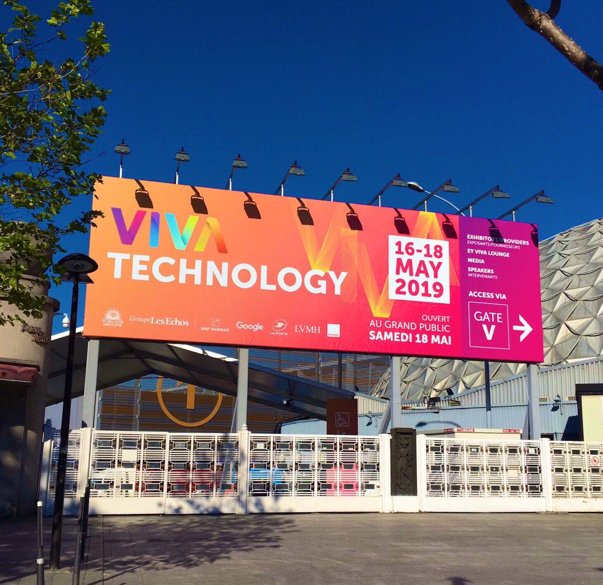 DigitalBayLR's tweet photo. Le mardi 28 mai #DigitalBay organise son premier événement avec sa nouvelle équipe à 18h30 au Co&Work #LaRochelle.
Au programme : découverte de la nouvelle team et retours de nos adhérents de leur participation au salon #VivaTechnology !
Je m'inscris👉https://t.co/axVVzHZPlH https://t.co/PZPPVR8bHJ