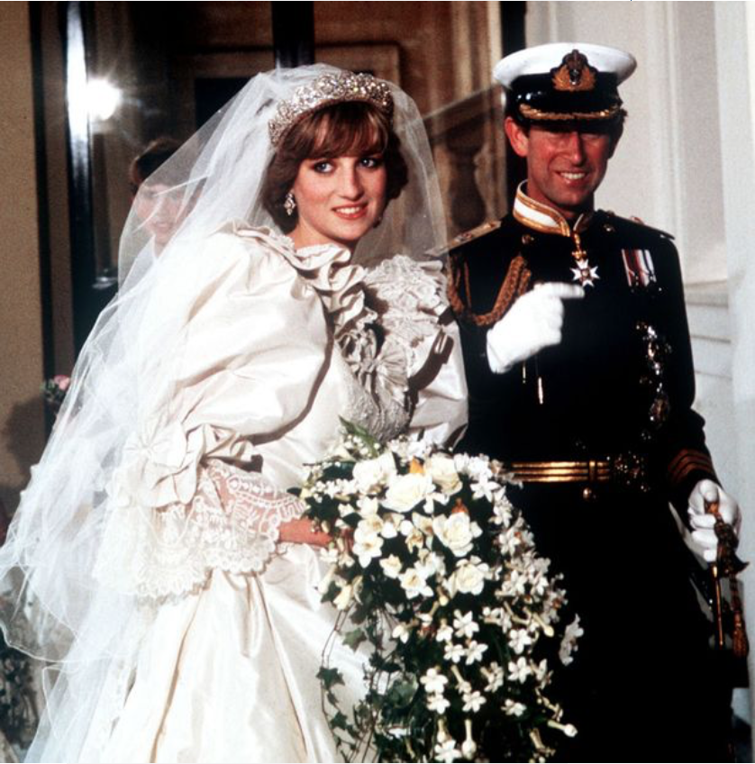 KleinfeldCanada's tweet photo. Diana will always be remembered as the Peopleโs Princess. Today, we look back on her beauty, grace, and kindness as we remember on her own wedding day. The long puff sleeve gown was very stylish in 1981, and we love the cascading bouquet. โค๏ธ #kleinfeldcanada #RoyalWeddingWeek https://t.co/uiNEp24bNt
