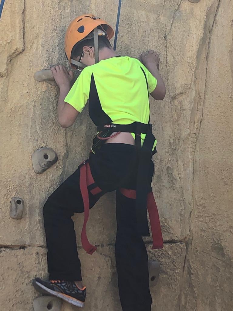 CEIPGonzalodeBerceo tweet media