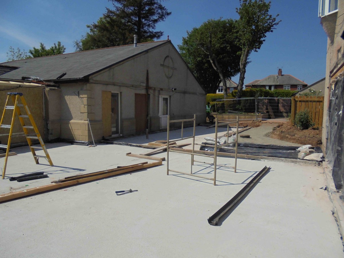 wolfsonfdn's tweet photo. As well as large capital grants, the Foundation also offers smaller capital #grants across the UK, eg to charities like the @BDBlindSociety to help them build their new dementia unit at Ostley House residential care home. Great to see how it's progressing! https://t.co/HFaX8q8JjO https://t.co/VaBs37s6Zm