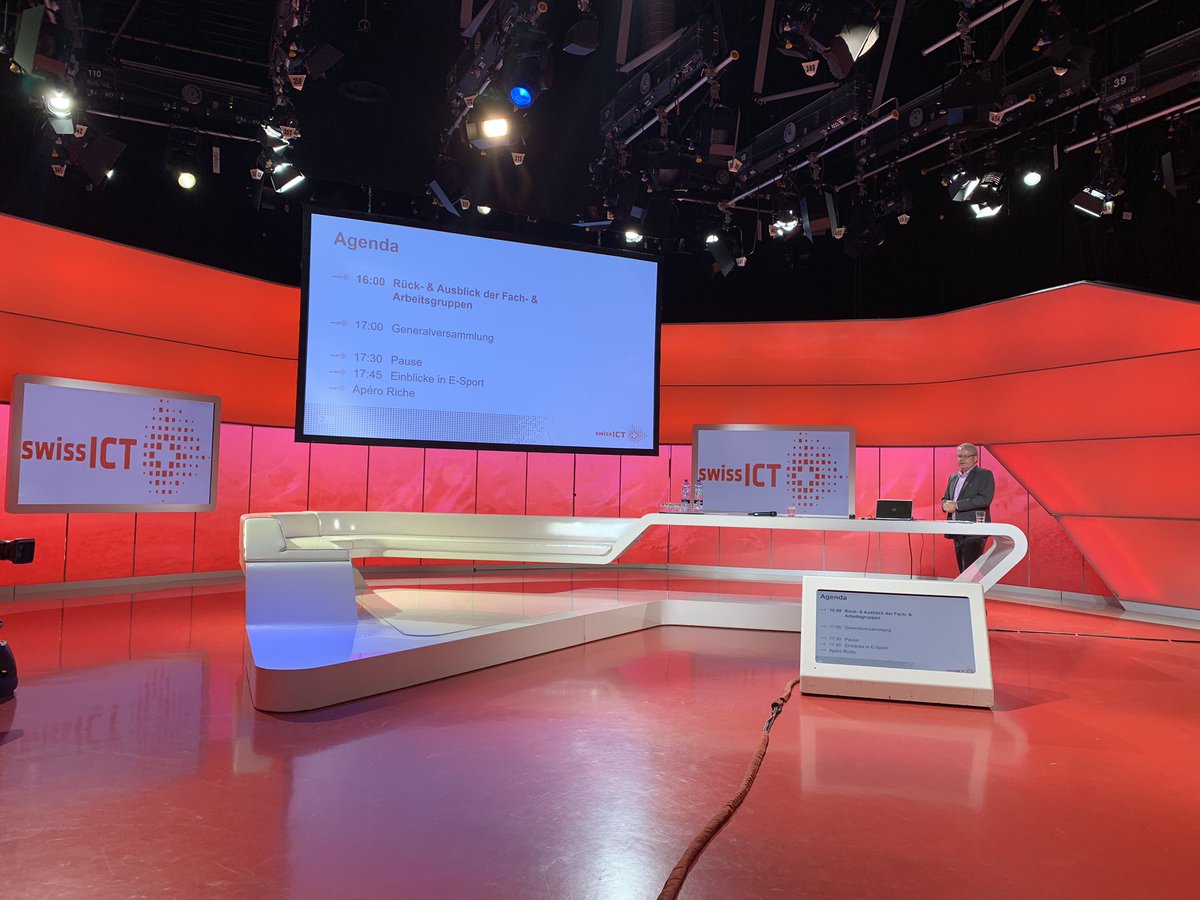 Heute GV <a href="/swissICT/">swissICT</a> wir sind gespannt auf das Programm. E-Sport im Studio6!