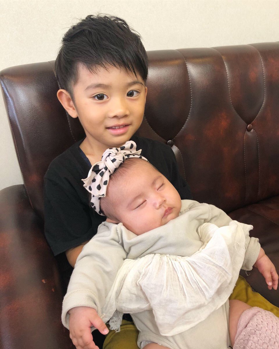 ট ইট র Totalbeauty Tiiida 超今更シリーズ 仲良しキョウダイ いいお兄ちゃんしてます Tiiida ティーダ てぃーだ 徳之島 とくのしま Tokunoshima 美容室 美容院 徳之島美容室 徳之島美容院 Hair Hairstyle ヘア