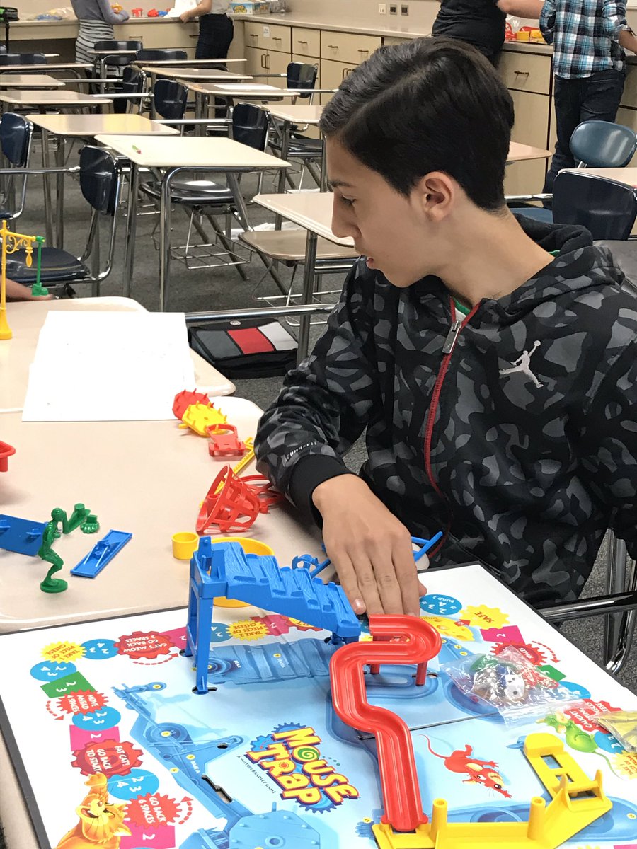 greenwaysclass's tweet photo. EL science students demonstrate knowledge of simple machines. Mouse Trap game construction. @PageSciDept #WeAreLamphere @PagePanthers https://t.co/BpbeEohZWc