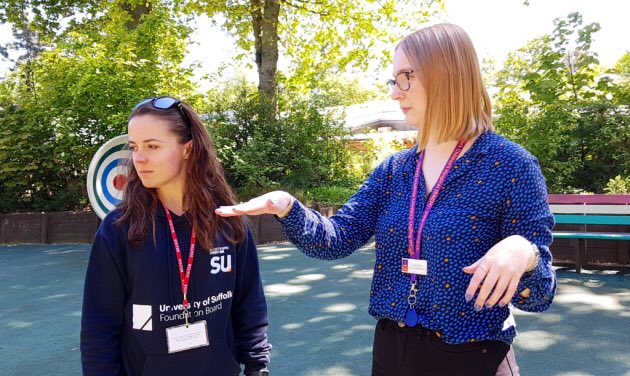 Read about the ‘EACH Mile Counts’ campaign with <a href="/EACH_hospices/">EACH</a> and get involved #RT ipswichstar.co.uk/news/skier-jas…