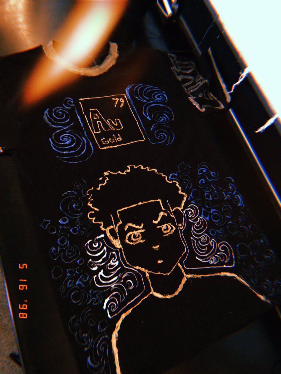 thatboi_ant2's tweet photo. Making shirts in Chemistry 🔥✍🏾🎨 @ChemAndM https://t.co/MZlKCo7UWo