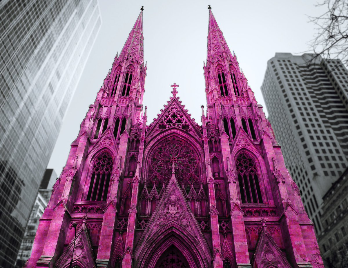 VSEENdotcom's tweet photo. The iconic #StPatricksCathedral on 5th Ave. #beseenwithVSEEN
.
.
.
.
#stpatricks  #popofcolor #nyclandmarks #landmark #stpatrickscathedral #newyorkcity #newyork #nyc #design #art #architecture #photography #videography #thursday #graphicdesign #newyorkview #archidaily #marketing https://t.co/o0lYjk40bp