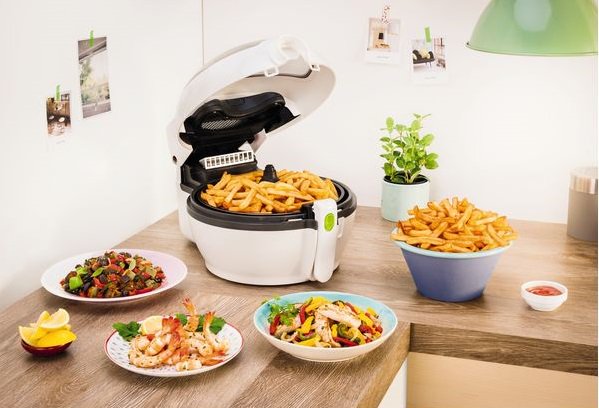 DeveyukuCom's tweet photo. Binbir çeşit lezzet için her gün Actifry! #tefal #tefalactifry #ardanınmutfağı #küçükevaletleri #fritöz https://t.co/5FLWyzPT9x https://t.co/SZG3aT3Uex