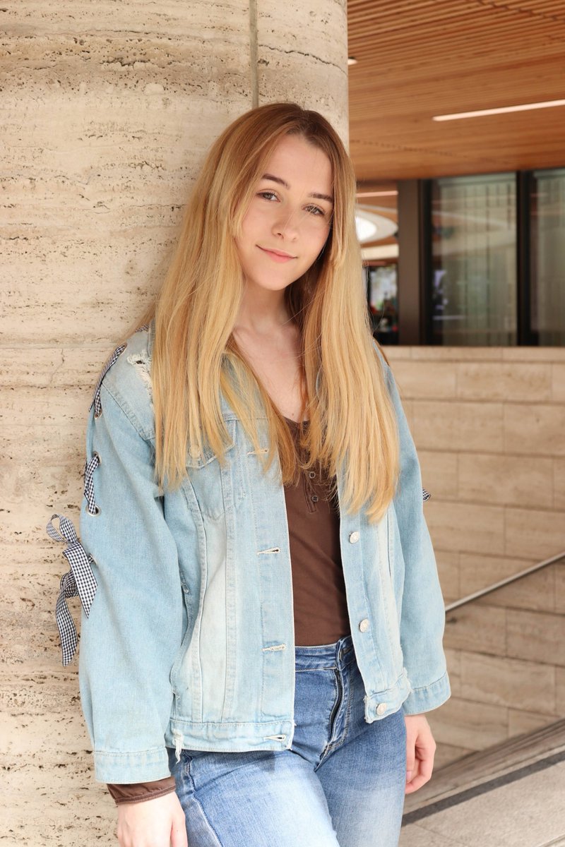 DeeBossTalent's tweet image. Stunning new Model Card Shots for Daisy by @EKG_photos #Model #TeenActress #DeeBossModels #TeamDB @DaisyGraceG1 @TraceyDeeBoss @ConnieDeeBoss @RosieDeeBoss deebosstalent.com/ShowModelPortf…