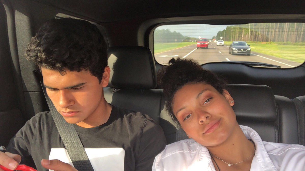 Carlosrush07's tweet photo. Happy birthday kyraa, como que birthday... should have more pics together butt lots of love for you. Have a great day🤤❤️❤️ @kyracooper_ https://t.co/Y2iSHK3uaq