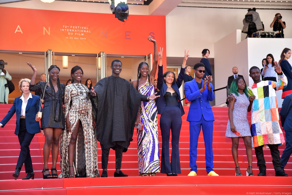 Festival_Cannes's tweet photo. #RedSteps ATLANTIQUE (ATLANTICS) by Mati Diop ✨
with Mati Diop, Mame Bineta Same &amp; the team of the film
#Cannes2019 #Competition https://t.co/Qc4ryqiqJF