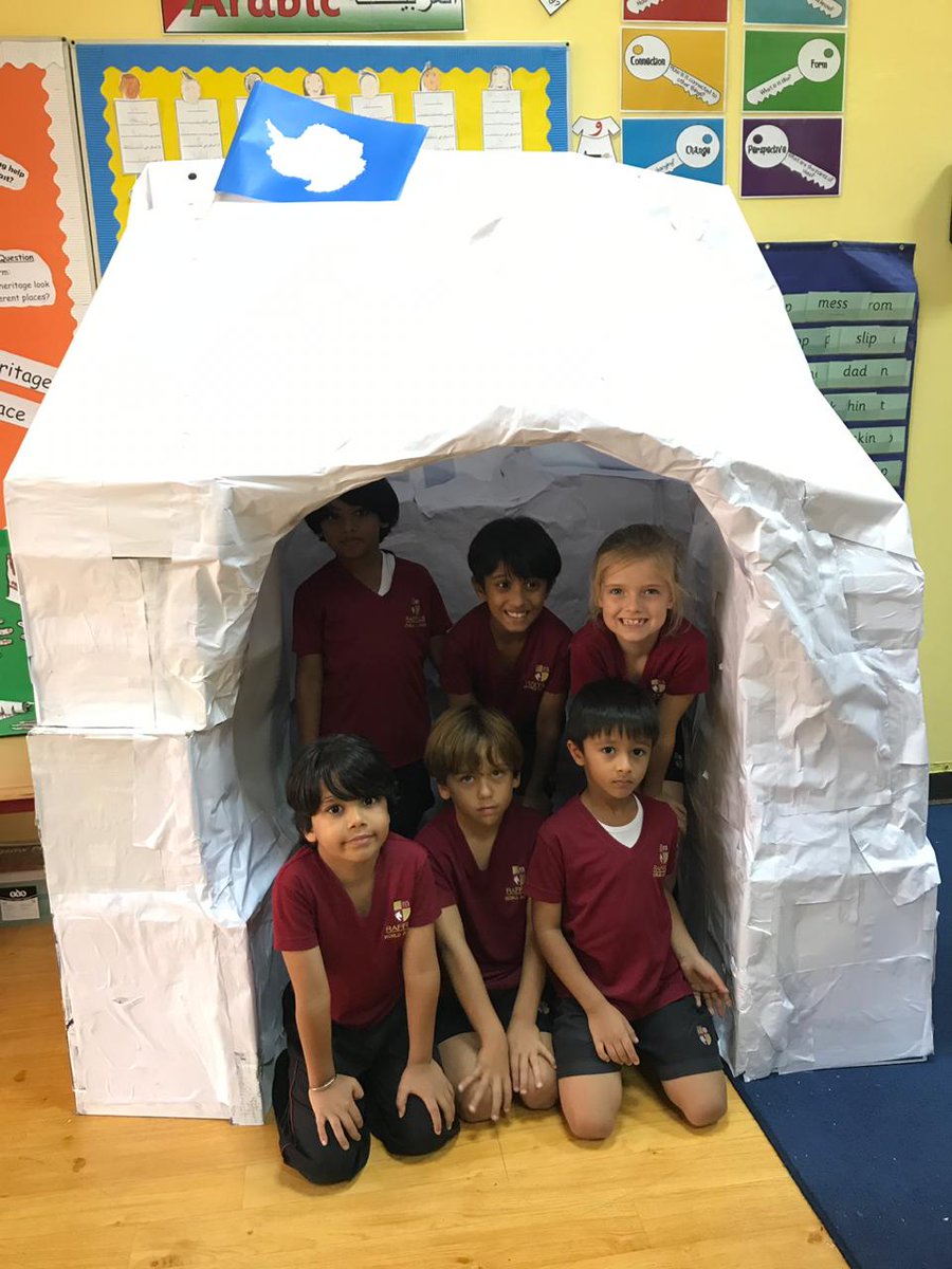 RWA_Grade1's tweet photo. Next up is Grade 1D's home!! These students built an amazing igloo using recycled items. Great work 1D!! I hope it doesn't melt here in Dubai! #rwagrade1 #rwaconstruction #rwapyp @RWA_Primary https://t.co/gx4U8cMiIn