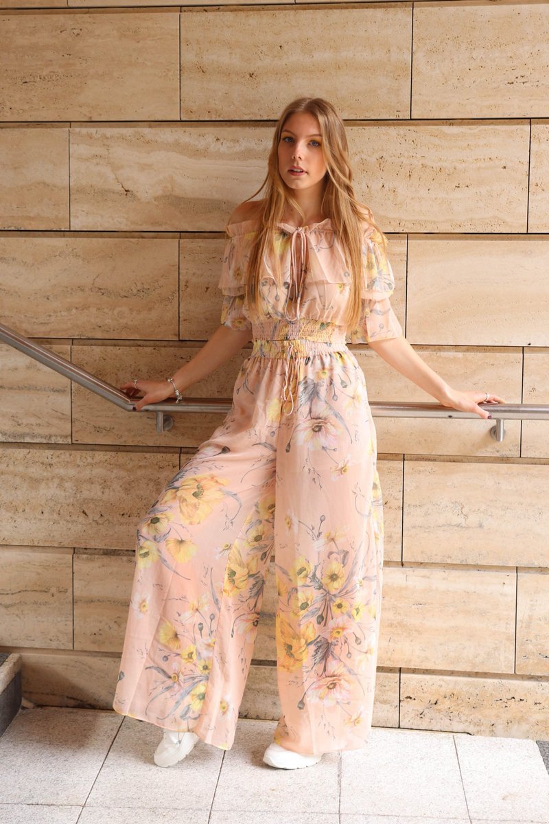 DeeBossTalent's tweet image. Simply gorgeous Model Card and Portfolio shots of Amy by @EKG_photos #Model #Actress #DeeBossModels #TeamDB @amysmitherss @tracywooduk @ConnieDeeBoss @RosieDeeBoss deebosstalent.com/showmodelportf…