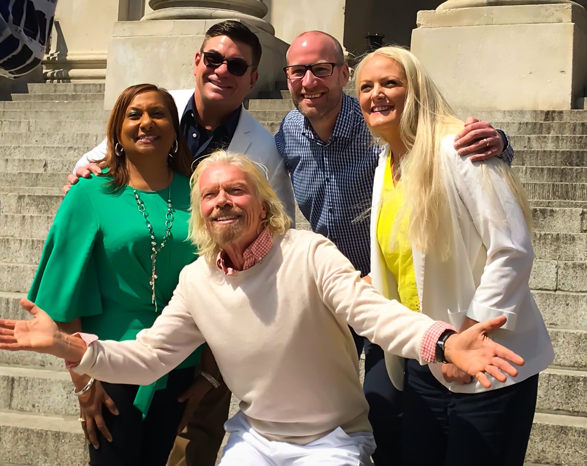PortsmouthGhall's tweet photo. The Portsmouth Guildhall was thrilled to host the @CLIAEurope conference 2019! with guest speaker @richardbranson! #nextgeneration #CLIAConference2019 https://t.co/zJN3hWP284
