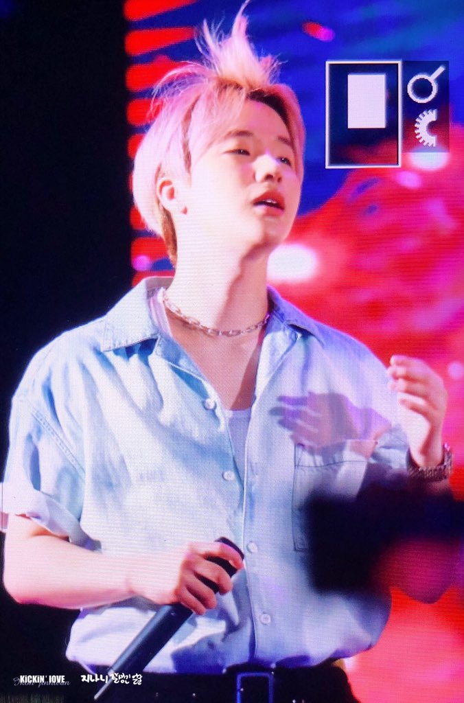 KickinLove0207's tweet photo. 190516 카이스트대학교 💝🦊
#김진환 #진환 #JINHWAN #jay #kimjinhwan #ジナン #iKON 
@iKON_gnani_____ https://t.co/jAXMgPZjEA