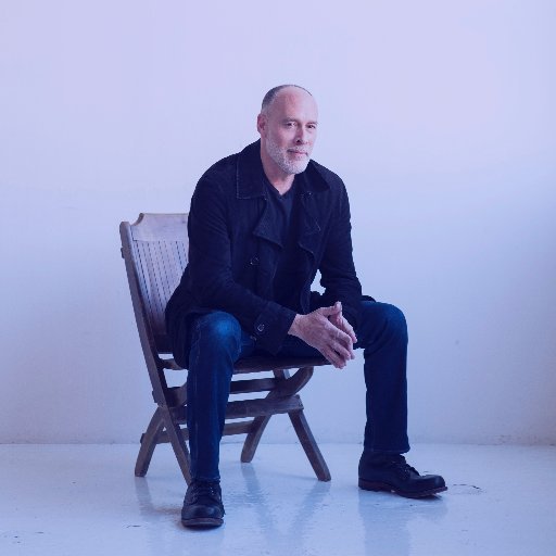 kbcenglish's tweet photo. "Then I'm walking in Memphis
Walking with my feet ten feet off of Beale
Walking in Memphis
But do I really feel the way I feel?"

@MarcCohn 

@CatherineNdonye #SundownerKBC https://t.co/YfGkeN0QtS