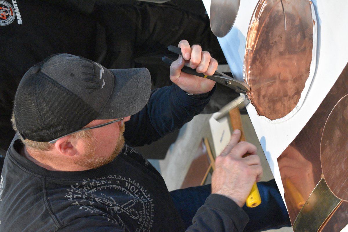 OntConstSec's tweet photo. Talk about precision work! Don't miss out on the demonstrations made by the sheet metal workers.
#buildthefuture, #futurebuilding, #futurebuildingon, #bridgethegap, #construction, #careers, #trades https://t.co/USr2xVpfQ4