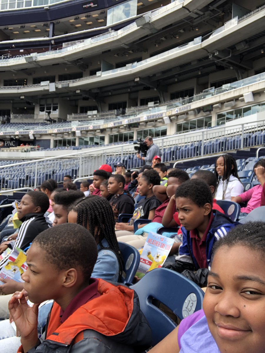 MightyStem's tweet photo. @CWHarrisES Continuing our STEM learning today by visiting @Nationals park for Weather Day!! Thanks to @nbcwashington weather team for sharing your experiences and knowledge!! https://t.co/RE5UYaMuEx