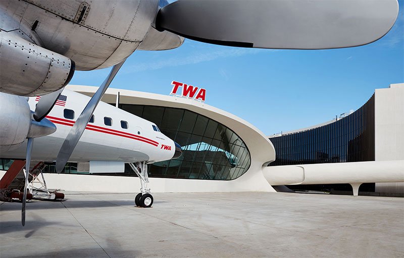 The TWA Hotel at JFK is now open with 50,000 square feet of event space! Here's what meeting planners can expect: bit.ly/30lx75H #meetingprofs