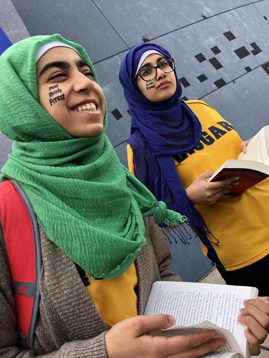 Lisgar is getting pumped at the Forest of Reading Celebration! #Peelreads <a href="/PeelSchools/">Peel District School Board</a> <a href="/the_mulc/">Melanie Mulcaster</a>