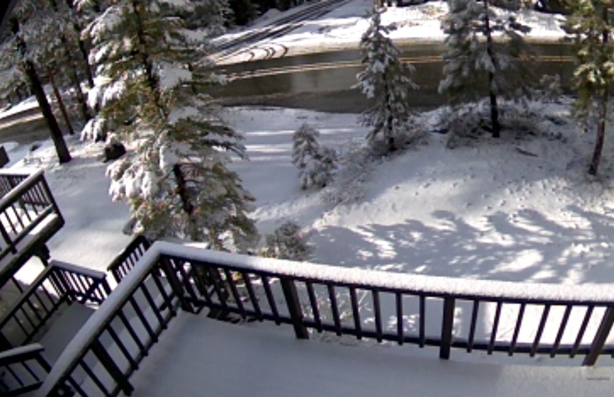 Heidim33's tweet photo. GM Steve...doesn’t look like a May Day  in Truckee @SPaulsonKTVU https://t.co/BqL7ZmhZwt