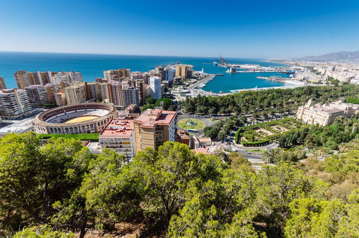 In the last few days <a href="/5GPPP_NRG5/">5GPPP_NRG5</a> held its plenary meeting in Malaga, hosted by <a href="/InfoUMA/">Universidad de Málaga</a>. Key discussions among partners covered real-world demonstrations and exhibitions, contribution to <a href="/EuCNC/">2026 EuCNC & 6G Summit</a> conference, exploitation strategy, and trials. Stay Tuned !!! #5G #SmartEnergy <a href="/5GPPP/">5GPPP</a>