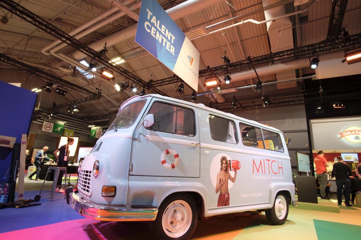 ManpowerFrance's tweet photo. Les entretiens de #recrutement se multiplient sur le Talent Center, l'espace ressources conçu par @ManpowerGroupFR pour #VivaTech ! Au programme : coachings, entretiens, accompagnement des candidats et des entreprises en quête de #talents https://t.co/Lp9Yax53mW #HRevolution https://t.co/J8spdQSagn