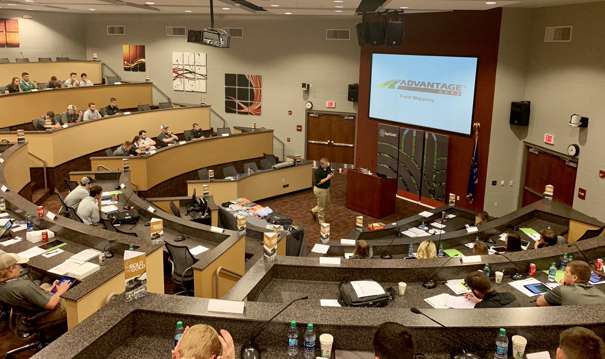 AdvantageAcre's tweet photo. Spent some time with the @AgriGold Interns yesterday introducing them to Advantage Acre and getting ready for scouting this summer! Another outstanding group of students ready to learn! #scout19 #agintern19 https://t.co/muIQOehP0J