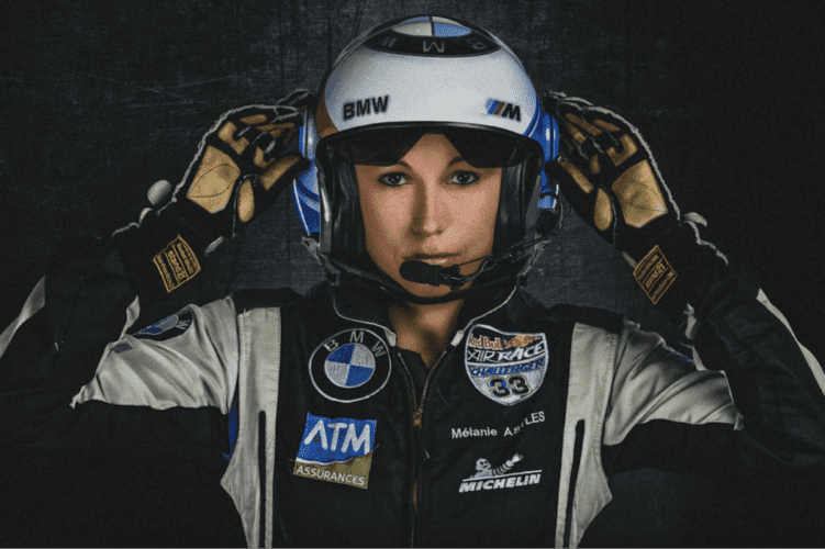 halldalegroup's tweet photo. #ICYMI: @AlsimFlight has entered a partnership with the first female @redbull Air Race winner and #French aerobatics champion, Mélanie Astles. #WomenInAviation #AvGeek 

https://t.co/poGt53gzO5 https://t.co/LM1GOrJlQo