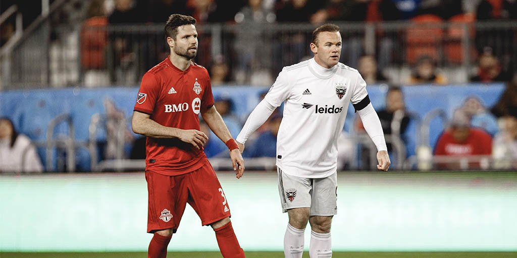 TorontoFC's tweet photo. 🔴⚫️ #TORvsDC Recap 
🔄 Lineup Changes 
🚌 Worst methods of transportation 🤣 
🐐 @drewmoor joins the show 

Wheels and Terry come to you from @BMOField on this week's edition of the pod.

🎧: https://t.co/Gts23bDA9w https://t.co/RdRpAYb7J7