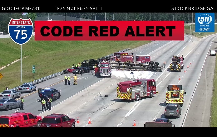 biz1190Traffic's tweet photo. **CODE RED ALERT** I-75 NORTH LOCAL LANES completely blocked w/this crash before I-675.

 I-75 NORTH EXPRESS LANES also unable to re-enter I-75 LOCAL where they end.

 Use EXPRESS LANES to I-675 exit, to SR 138, back to I-75. #ATLtraffic #informationadvantage https://t.co/e45GfDgdTU