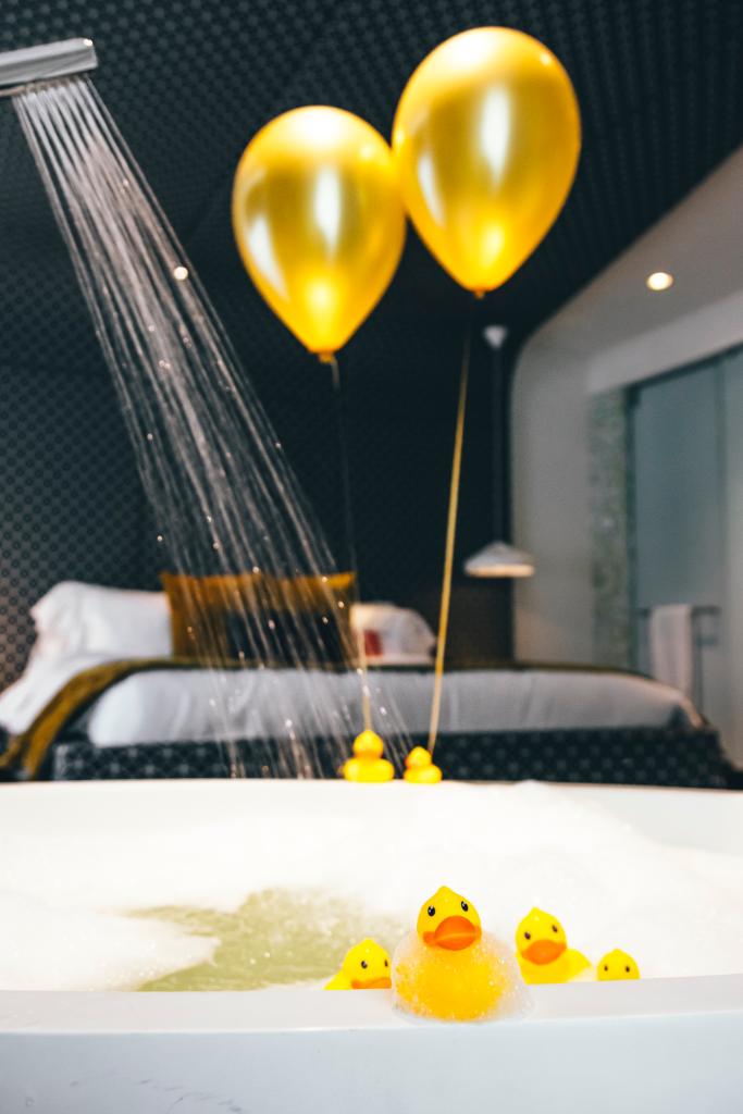 SWEET DREAMS PACKAGE

Incluye:
Night Brunch para dos + noche de habitación + desayuno buffet para dos + late check-out 4:00 PM + Valet Parking.
499,000 + impuestos.