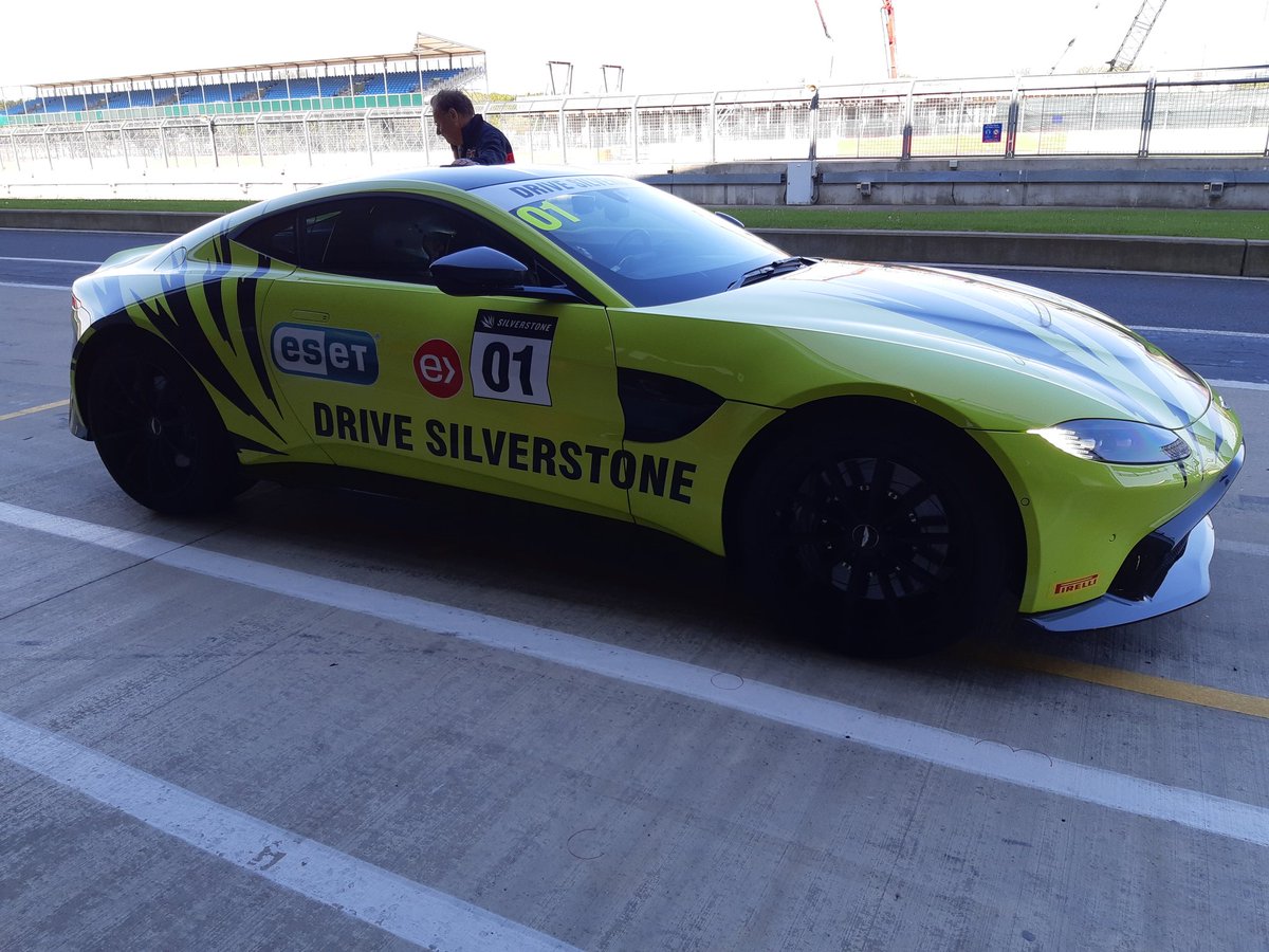 Install_Mag's tweet photo. Got to drive one of these around Silverstone today and see lots of cool AV and smart products thanks to the team at @ExertisUK #plugintoexertis #ExertisUK https://t.co/UKh0TMhnNq