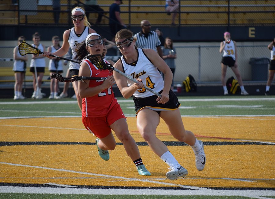 Congrats to <a href="/NA_GirlsLax/">NAGLAX</a> sophomore Makenna Tuman on her selection to USA Rugby's U18 Girls All-American 7's Team! 

athletics.northallegheny.org/news/makenna-t…

Good luck to Makenna and the Tigers tonight at USC!