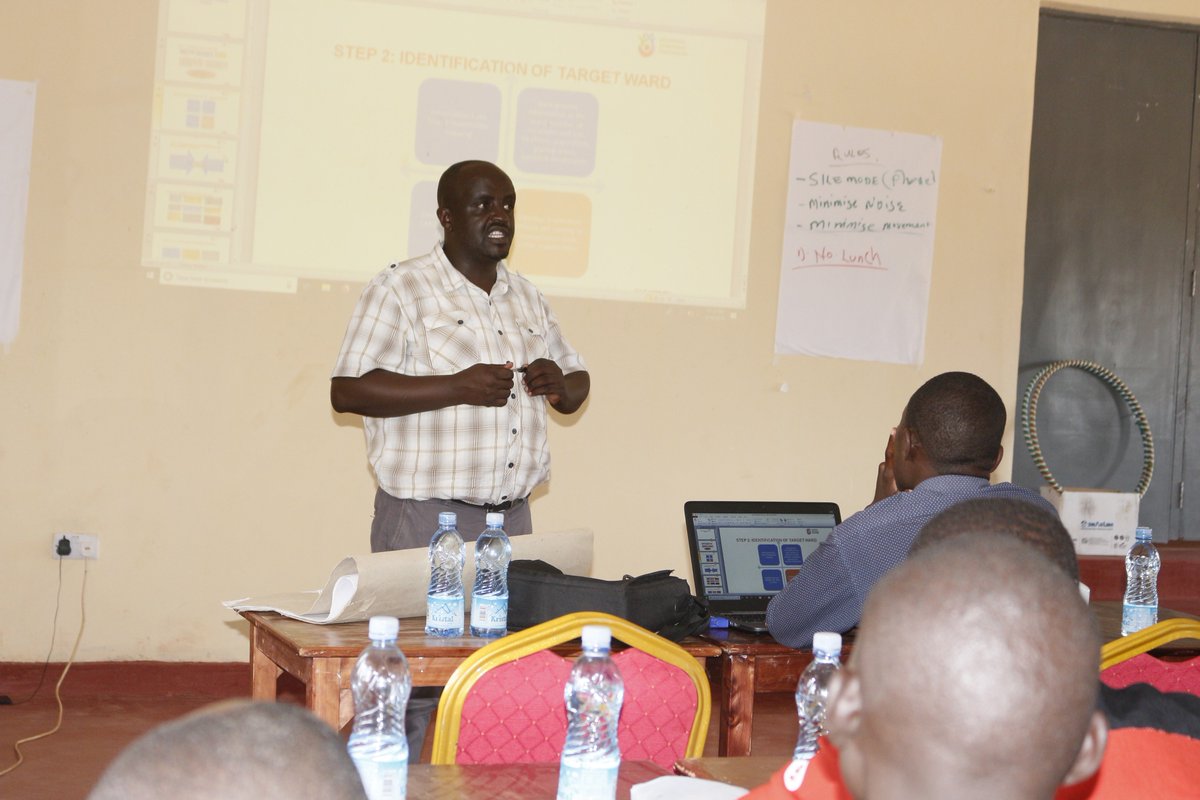 PokotYouthBunge's tweet photo. Today at Komesi Centre Riwo Ward during Ward Adaptation planning committee Elections. delegates exercised democratic elections for ward adaptation planning committee to champion environmental governance. @DFID_UK @UKaid @mercycorps #PokotyouthBungeKE #ClimatechangeReslience https://t.co/Cdqh2rjHk0